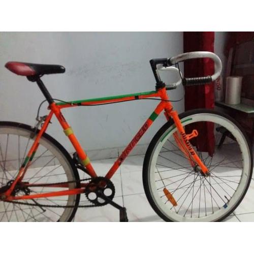 Foto Produk Road Bike atau Sepeda Balap Merk UNITED dari LEMBARAN BARU SHOP