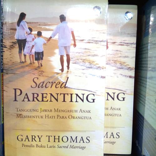 Foto Produk Buku Rohani Sacred Parenting - Gary Thomas dari 12 Batu