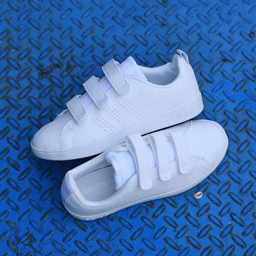 adidas neo advantage triple white