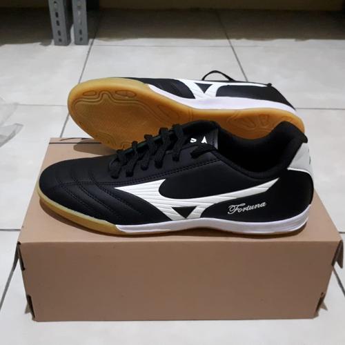 Foto Produk SEPATU FUTSAL MIZUNO MURAH dari GROSIR SPORT SHOES