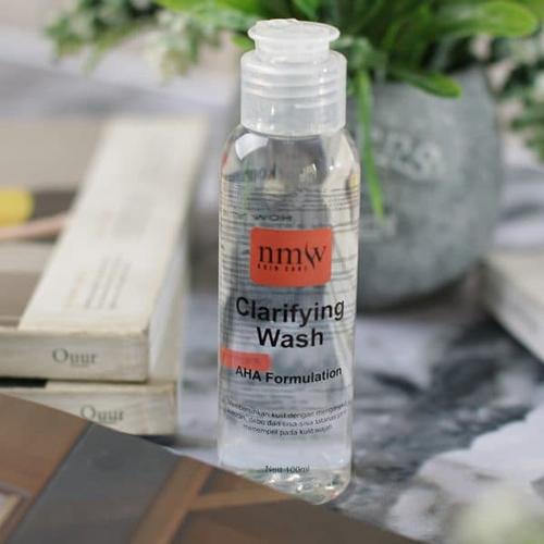 Foto Produk NMW Clarifying Wash AHA Formulation 100ml - 100 ml dari NMW Clinic