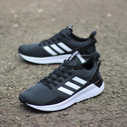 adidas questar ride original