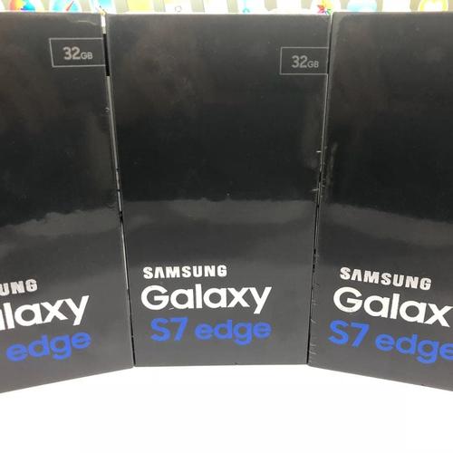 Foto Produk Samsung Galaxy S7 EDGE - Garansi Resmi Samsung - Emas dari Universe Store