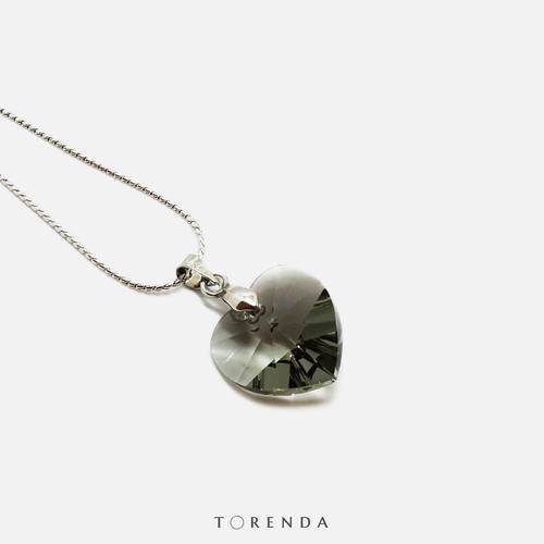 Foto Produk Torenda Kalung Liontin Love Pendant with Swarovski - Hitam (B.Diamon) dari TORENDA