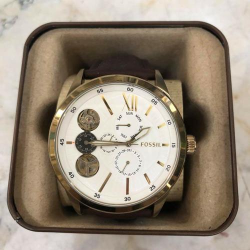 fossil bq2218
