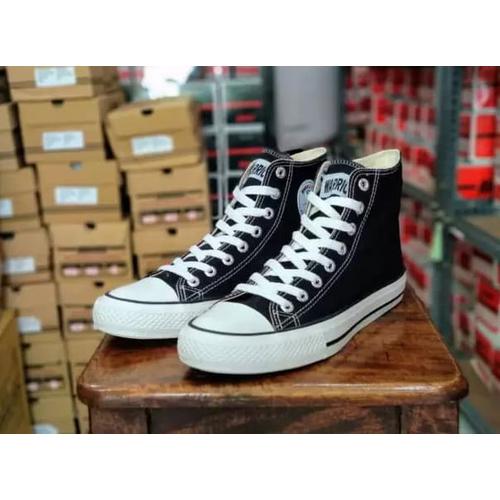 Foto Produk Sepatu Warrior Sparta Allstar HC / Sepatu Warrior Sparta Allstar Hitam dari Saudara Shop