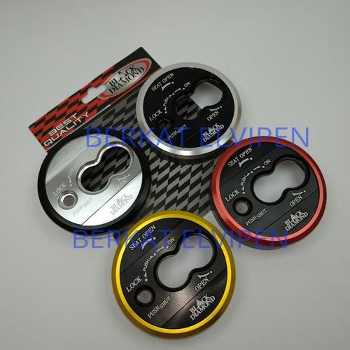 Foto Produk Cover / Tutup Kunci Kontak Black Diamond Yamaha Nmax 155 / New Soul GT dari Berkat_Elvipen