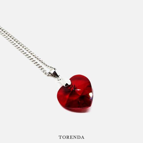 Foto Produk Torenda Kalung Liontin Love Pendant with Swarovski - Merah (Siam) dari TORENDA