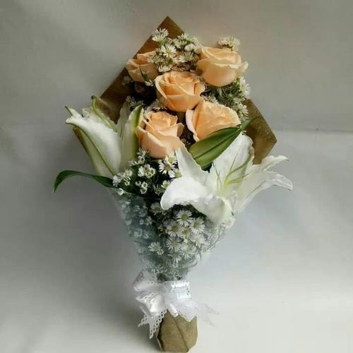 Foto Produk Buket bunga mawar mix lili kasablanka | bouquet | fresh flower dari Freshcut Flower