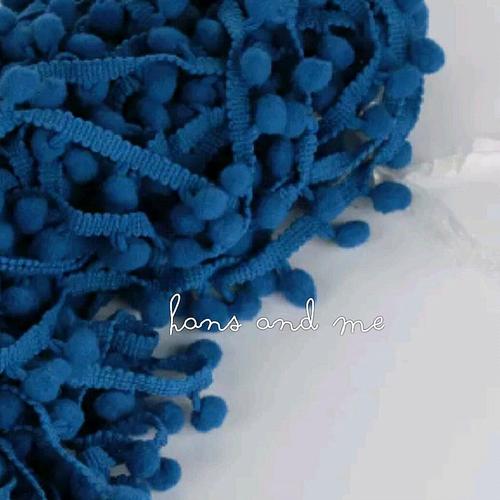 Foto Produk Renda Pompom - Biru Tua (jual per yard) dari Hans and Me