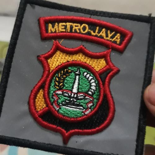 Foto Produk Duapuluh Tujuh Jaya Atribut - Logo Bordir Metro Jaya Tipe Perekat dari Duapuluh Tujuh Atribut