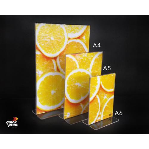 Gambar Acrylic Tent Holder / Tempat Brosur Akrilik / Nomor Meja ukuran A5 dari Quickprint Indonesia Jakarta Barat Tokopedia