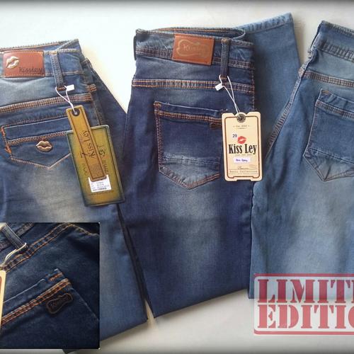 Foto Produk Celana jeans cewek fashion bahan softjeans dari kayu shop