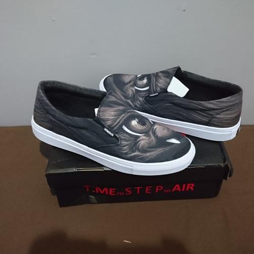 Jual Sepatu Slip On Homskin EYES S02.1 