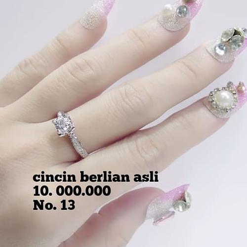Jual Cincin Berlian Asli No 13 Harga Rp 10 000 000 Jakarta Barat Toko Mas Mulia Telukgong Tokopedia