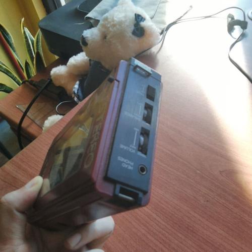 Walkman / cassete portátil Sanyo M4440, de 1981 Espinho • OLX.pt