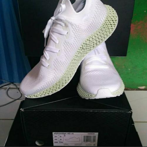 yeezy 4d