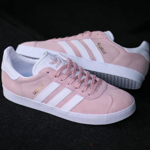 gazelle peach