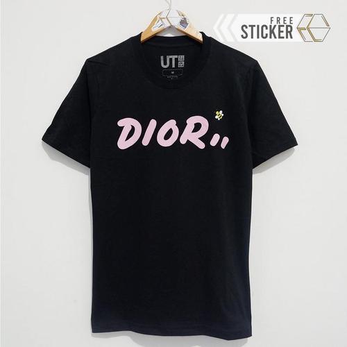 Foto Produk UNIQLO KAWS X DIOR BEE HITAM KAOS TSHIRT PREMIUM SKATE dari EasyGoodsOfficial