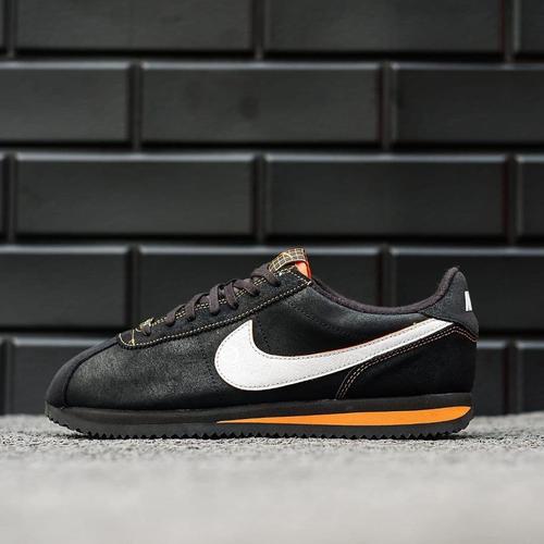 nike cortez hitam