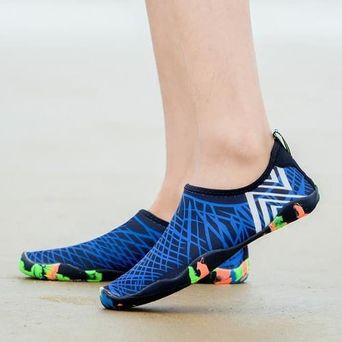 Foto Produk Sepatu Pantai / Diving / Snorkling / Aqua Shoes dari Yoi. store