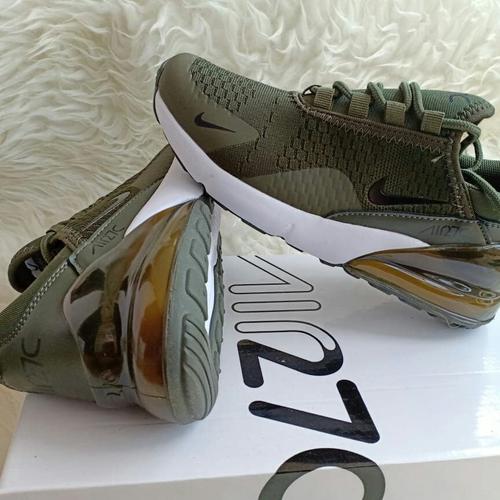 harga nike 27c