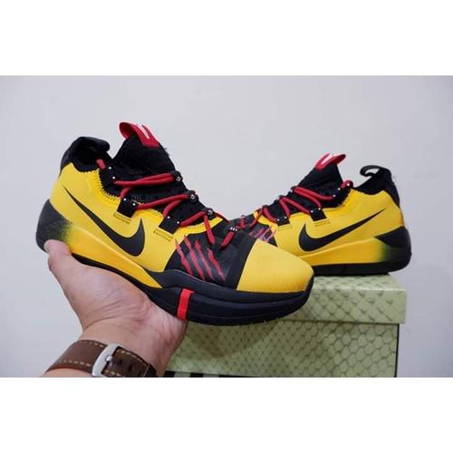 kobe ad exodus bruce lee