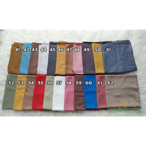 Foto Produk Kerudung Voal Basic Umama Hijab Jilbab Segi Empat Polos dari AArriess