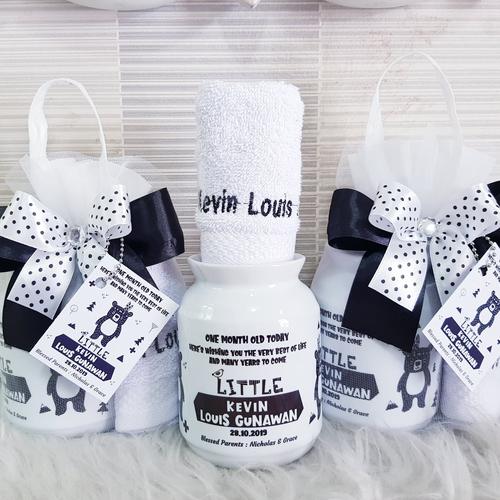 Foto Produk Hampers Baby/Baby One Month/Souvenir Handuk Bordir/souvenir aqiqah dari DD Hamper's