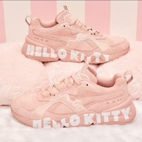 hello kitty puma nova 2