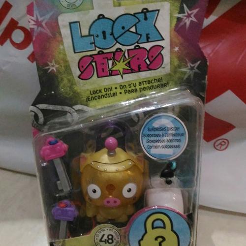 Gambar Mainan Gembok Plastik Gantungan Kunci Anak Lock Stars Gold Pig Warrior dari KlinikRobot Kota Tangerang Tokopedia