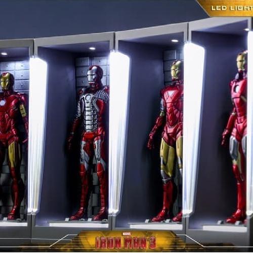 Jual HOT TOYS IRON MAN HALL OF ARMOR MINI SET Jakarta Utara