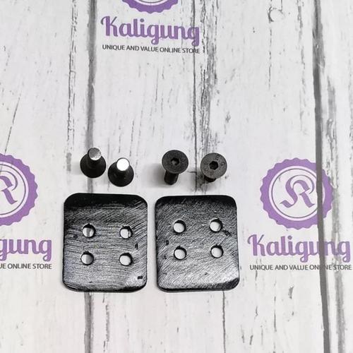Foto Produk Soket plat sepatu cleat - sepasang plat dan include baut dari Kaligung