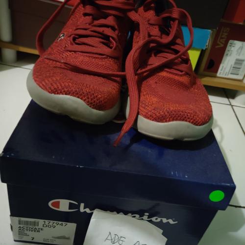 burgundy champion shoes