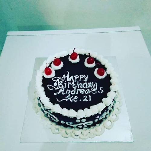 Jual Kue Ulang Tahun Coklat Siram Bisa Custom Model Kab Tangerang Classic Cake Duta Tokopedia