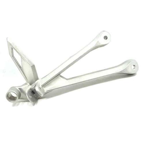 Gambar Holder R Pillion Step - New CBR 150R K45G 50715K45N40 dari Honda Cengkareng undefined Tokopedia