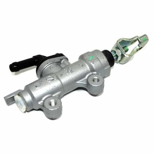 Foto Produk Cylinder Sub Assy RR Brake - CBR 150R K45G 43510K45N01 dari Honda Cengkareng