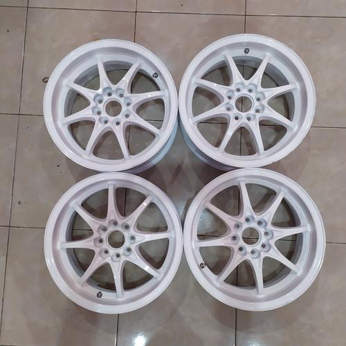 A) RAYS VOLK RACING CE 28N 15×6JJ 45 Volk Racing CE28N (8-Spoke) - 15