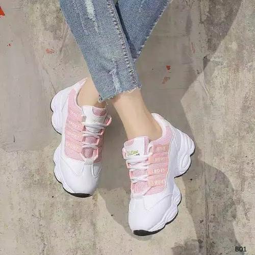 Foto Produk sepatu sneaker kets wanita pink sport trend ready no 36 37 38 39 40 dari MALKAN STORE