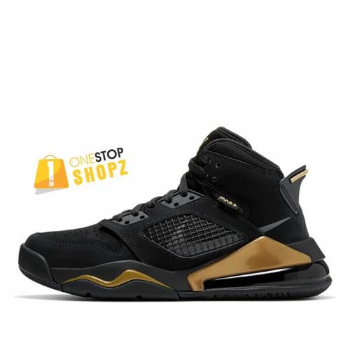 black and gold hyperdunks