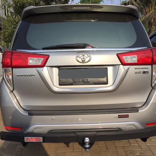 Jual MID / Tanduk Towing Belakang / Rear Bumper / Toyota Innova Reborn ...