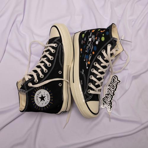 multi colored converse