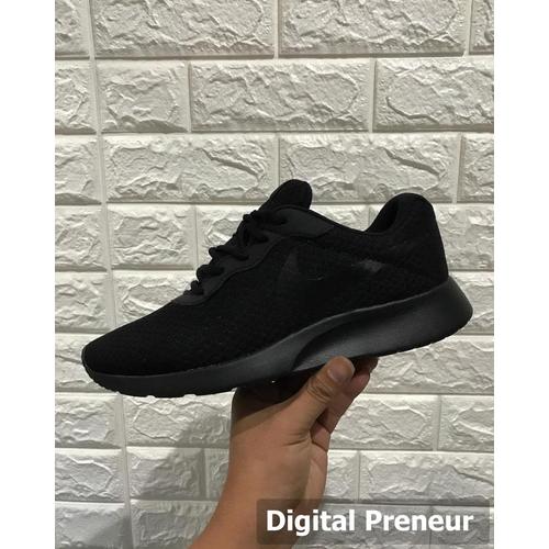 Jual Nike Tanjun All Black - Hitam, 40 