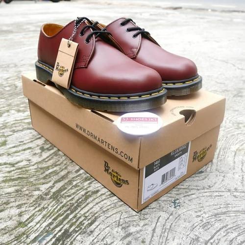 Jual SEPATU DR MARTENS AIRWAIR CLASSIC CHERRY RED - Jakarta Selatan -  babaphshop | Tokopedia