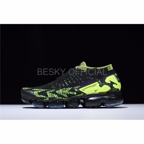 volt black vapormax