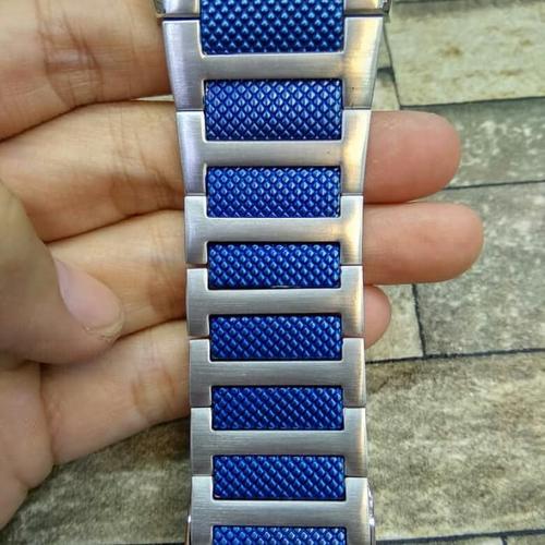 invicta 25780