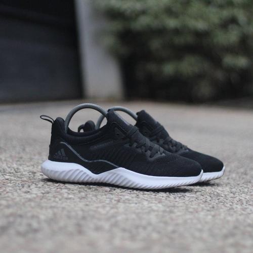 adidas alphabounce beyond black
