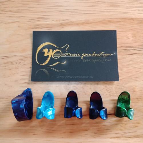 Gambar Pick Gitar Fingerpick Thumbpick Jari Jempol dari YoMusicProduction undefined Tokopedia