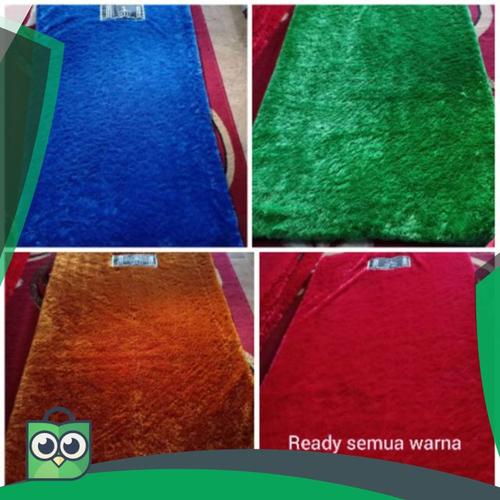Foto Produk Sajadah busa bulu rasfur Tebal Busa Real 3cm dari Fitri Shop.ID