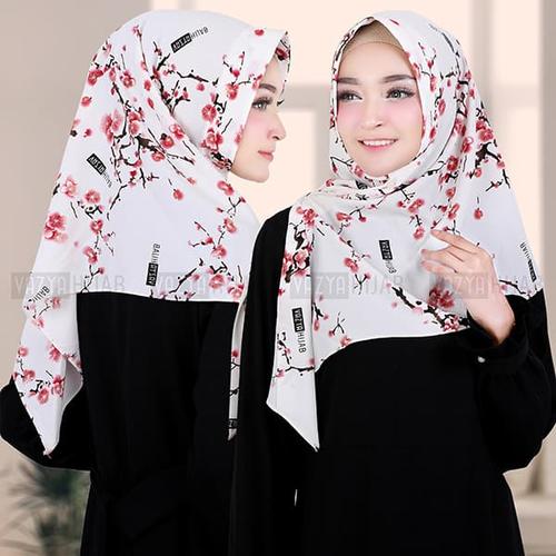 Foto Produk Kerudung Segitiga Instan Printing Motif Bunga Sakura / Cherry Blossom - White dari LAPAK HIJAB MARET